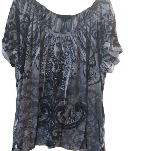 BLEU Black and White Design Blouse Size 3X - Picture 7 of 9
